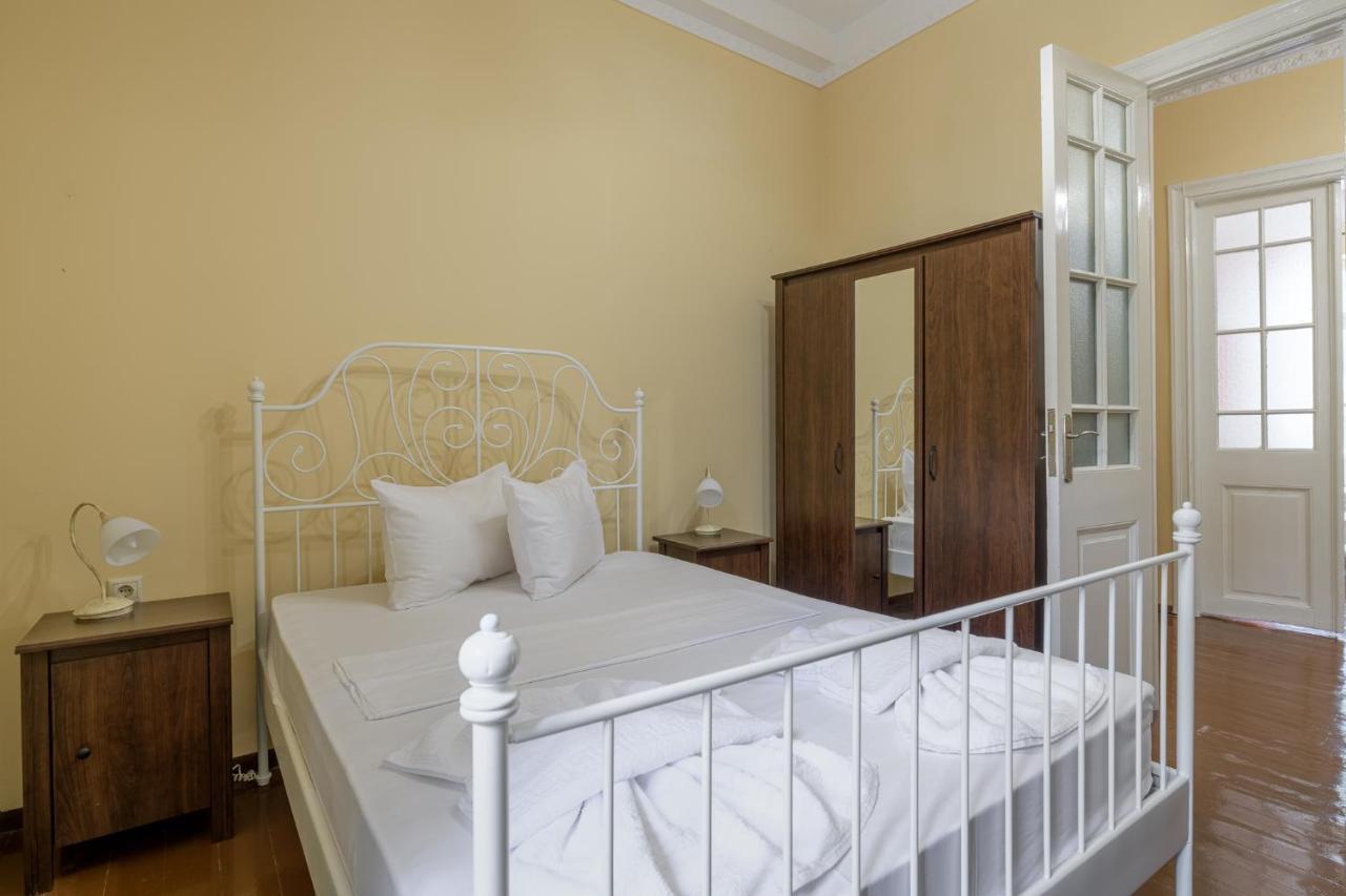 Neo Classical 4 Bedrooms In Psyri Athens Luaran gambar