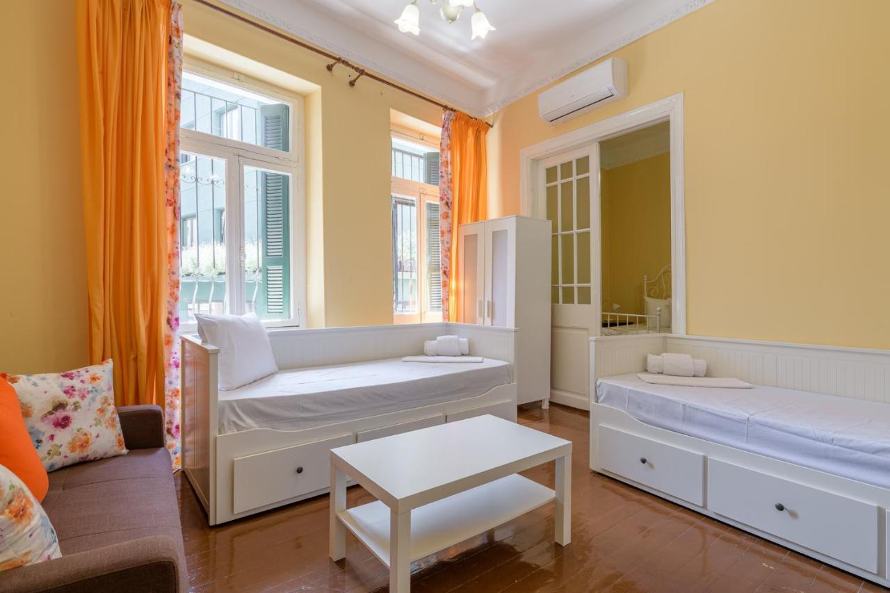 Neo Classical 4 Bedrooms In Psyri Athens Luaran gambar